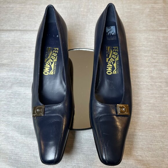 Salvatore Ferragamo Navy Blue Leather Heels Women’s Size 9.5 4A Narrow Italian - Picture 3 of 10